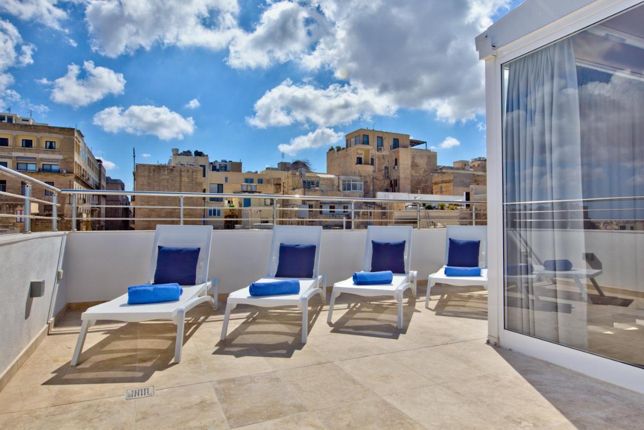 Valletta Luxury 4-Bedroom Duplex With Stunning Sea Views Private Terrace And Jacuzzi מראה חיצוני תמונה