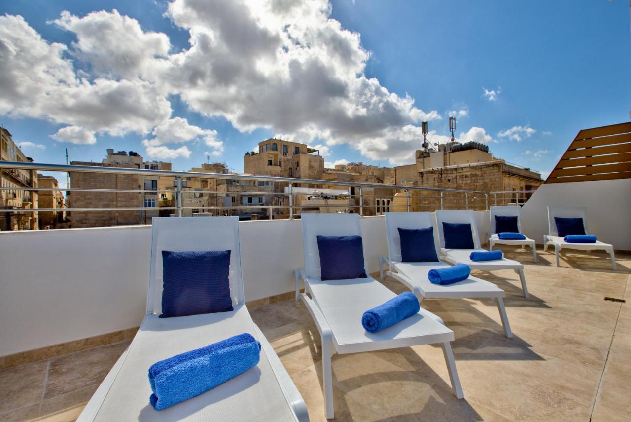 Valletta Luxury 4-Bedroom Duplex With Stunning Sea Views Private Terrace And Jacuzzi מראה חיצוני תמונה